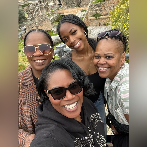 I’M LIVE (@krs0716) ~ LIKE THIS LISTING FOR LIVE SHOW NOTIFICATION - Picture 17 of 17